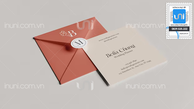 Mẫu in phong bì vuông độc đáo của UNI