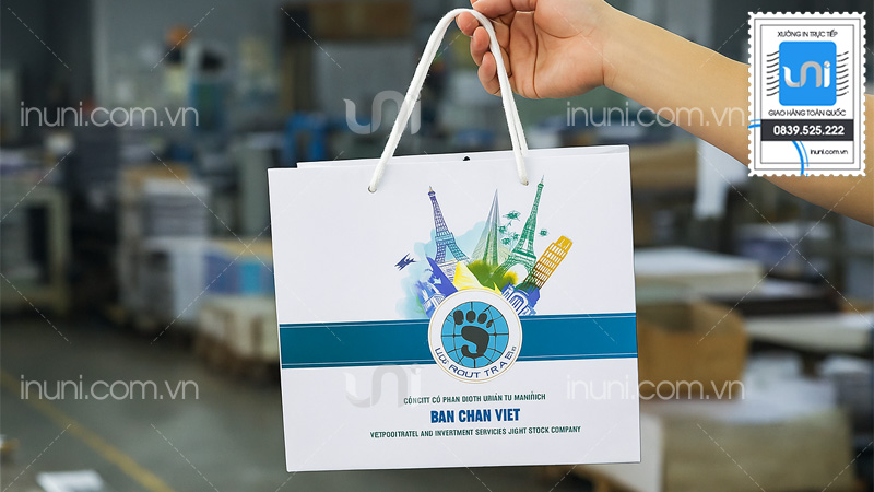 Tầm quan trọng của túi giấy đối với công ty du lịch